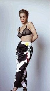 Nahá Rita Ora. Fotka - 12